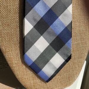 Chaps Men’s Blue Checkered Silk Necktie